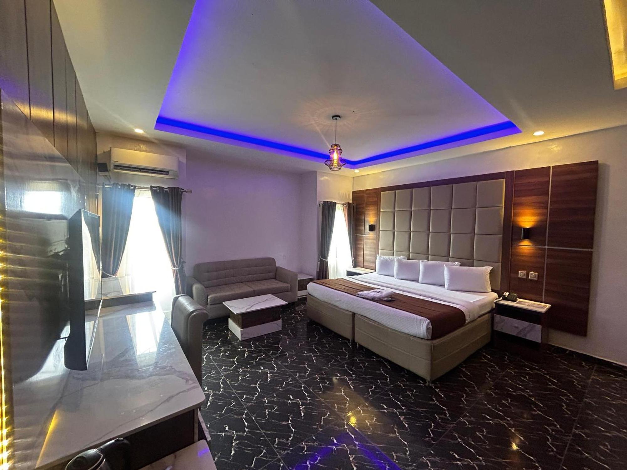 Presken Hotel Ikeja